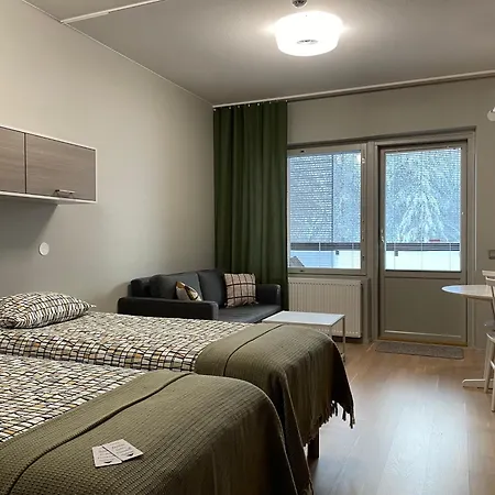 Hyvin Varusteltu Yksioe 27 M² , 6 *